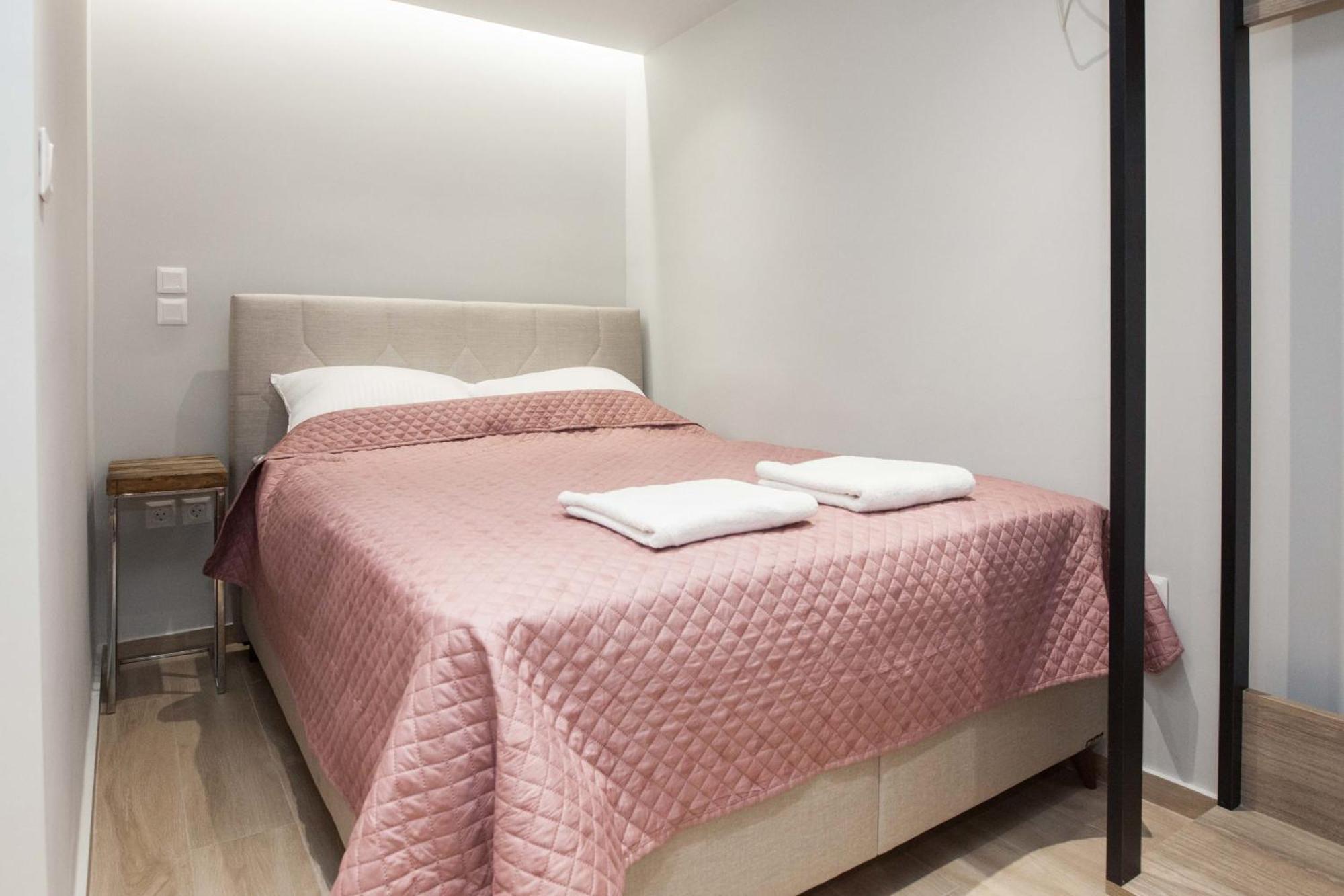 Petralona Gem Hotel-Style Studio With Balcony Athens Exterior photo